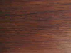 walnut-tropical.jpg (263439 bytes)